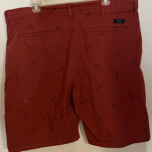 Mens Golf Shorts. Wrangler. Sz 40 - Picture 2 of 2